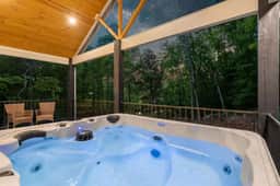 3225CreeksideEscape - Image 4