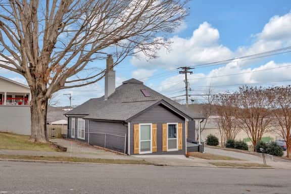107 N C Main - Image 2
