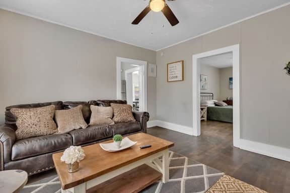 107 N C Main - Image 3