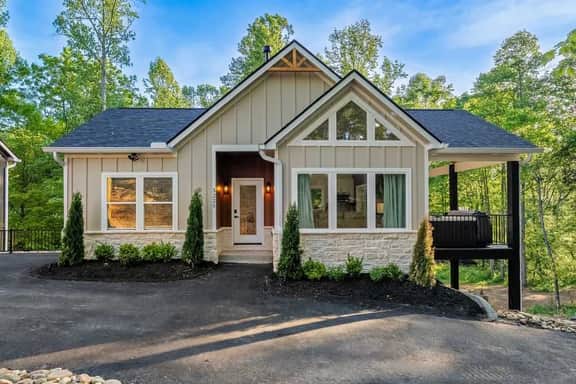 3225CreeksideEscape - Image 3